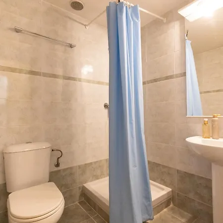 Uhc Golden Pineda Apartamento La Pineda